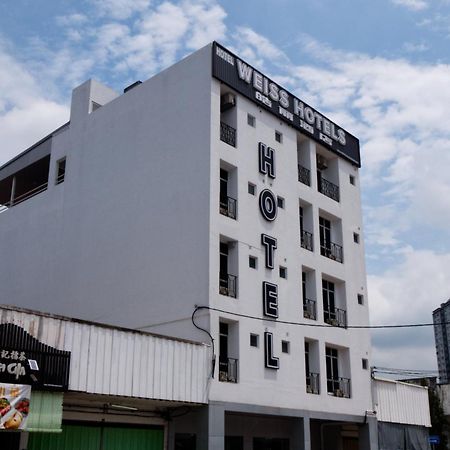 Weiss Hotels Kepong Baru Kampong Jawa Tengah Luaran gambar