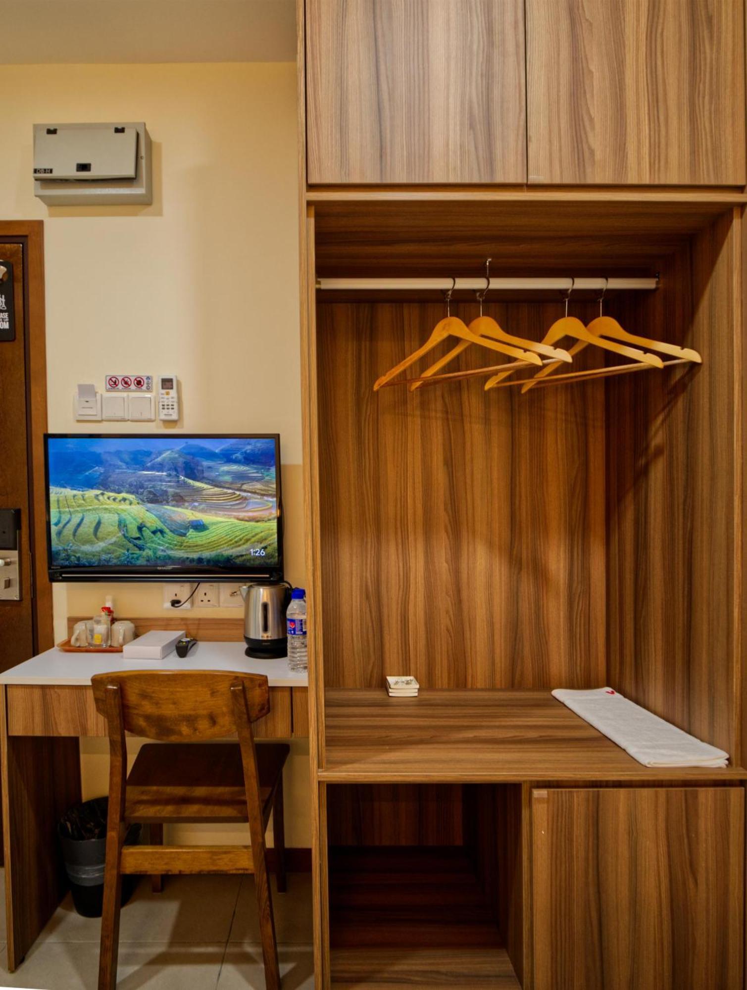 Weiss Hotels Kepong Baru Kampong Jawa Tengah Luaran gambar