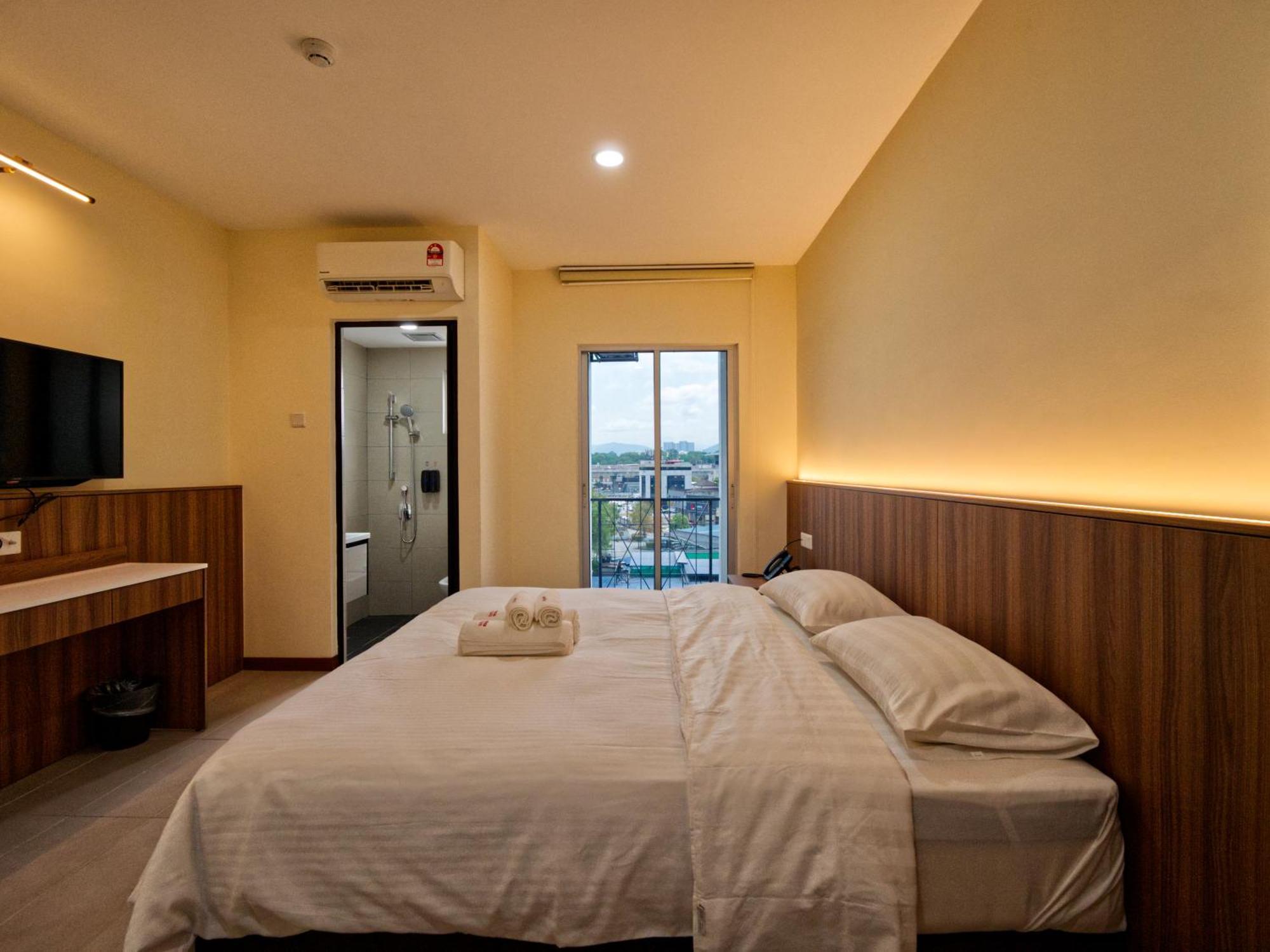 Weiss Hotels Kepong Baru Kampong Jawa Tengah Luaran gambar