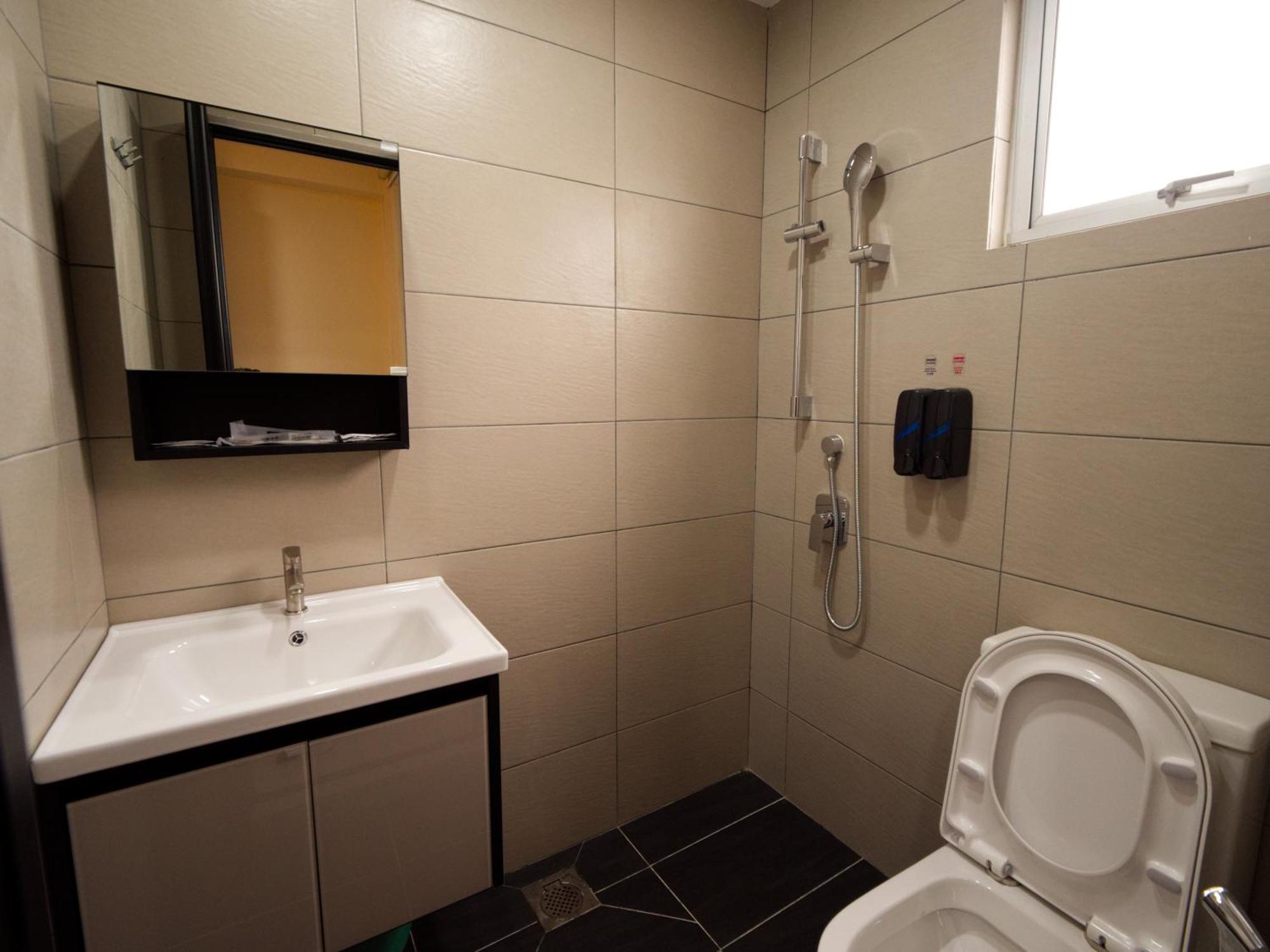 Weiss Hotels Kepong Baru Kampong Jawa Tengah Bilik gambar