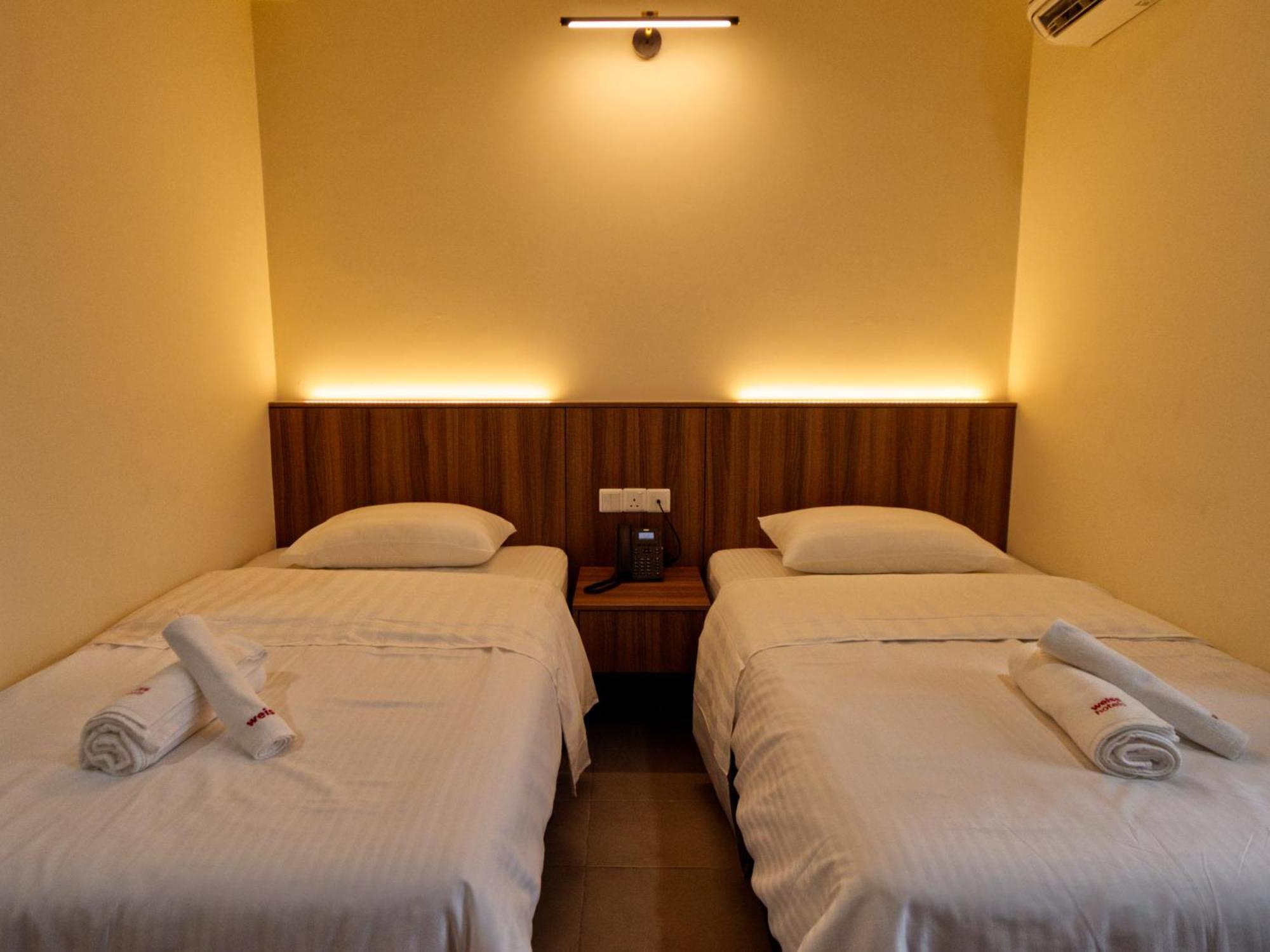 Weiss Hotels Kepong Baru Kampong Jawa Tengah Luaran gambar